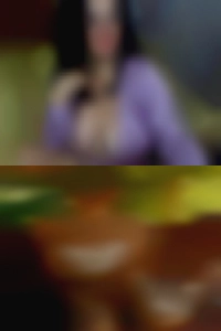 Strong hot naked pussy woman.