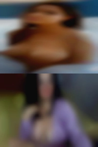 Outdoor senior perfect body shape of woman swingers.